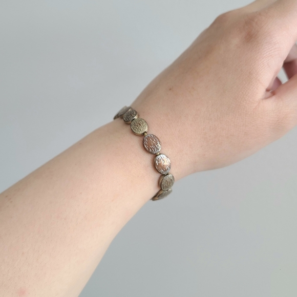 Free w. Purchase-Gold Bead Elastic Bracelet - Picture 2 of 5